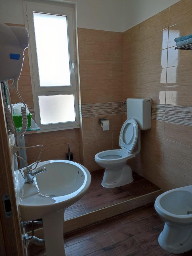 Alo Alo Albergo Casteggio Εξωτερικό φωτογραφία