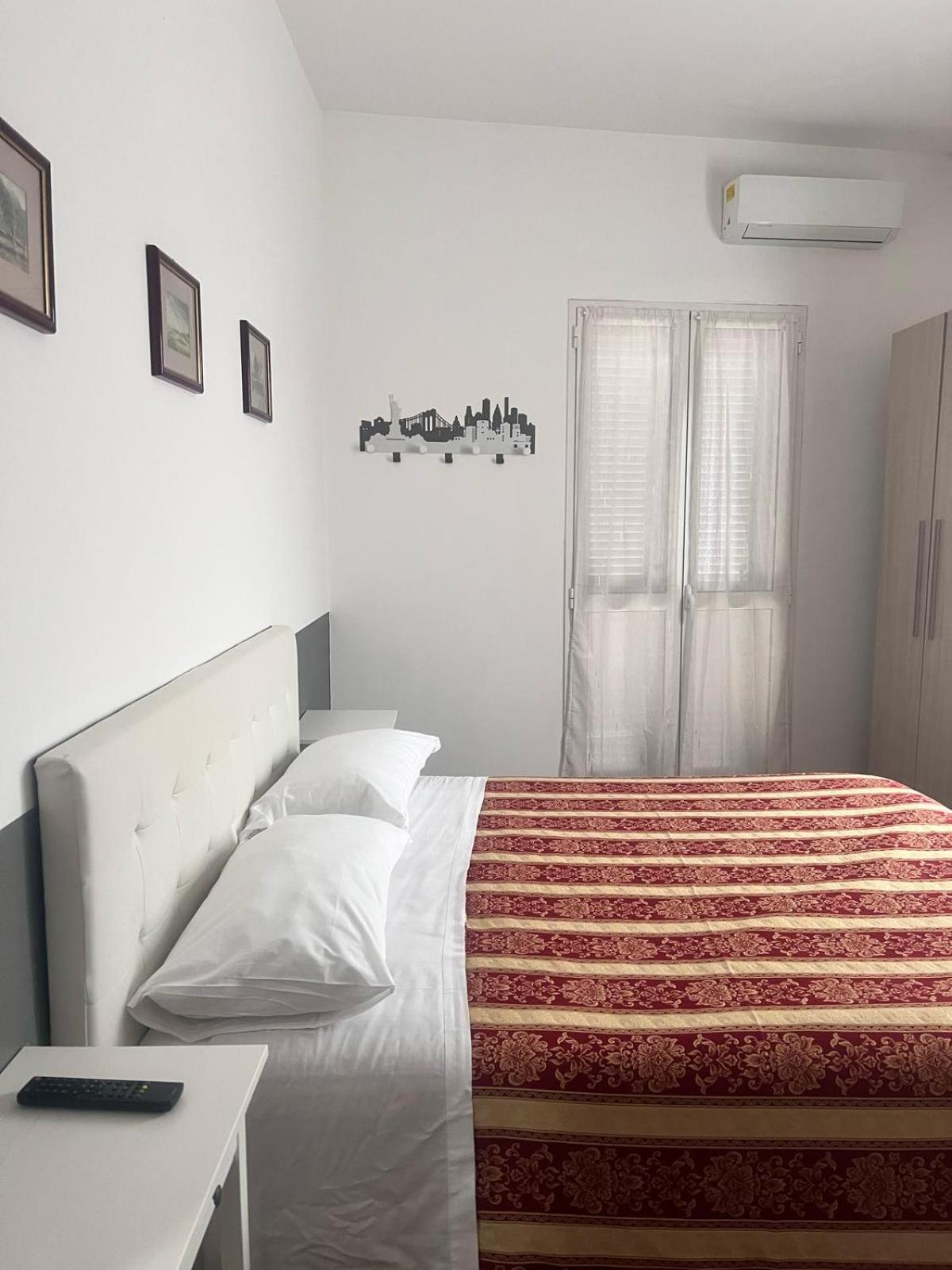 Alo Alo Albergo Casteggio Εξωτερικό φωτογραφία
